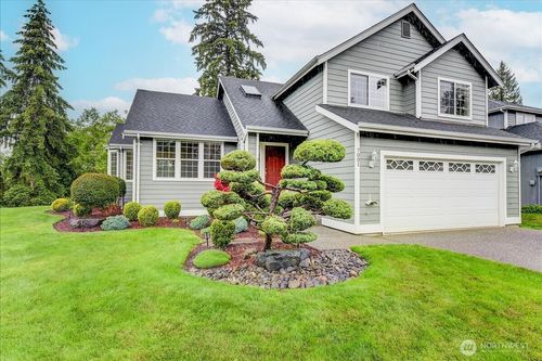 7001 60th Pl Ne, Marysville, WA, 98270-8919 | Card Image
