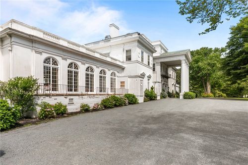 apt-14-553 Bellevue Ave, Newport, RI, 02840-4254 | Card Image