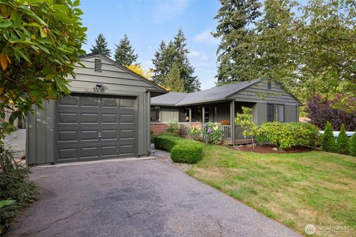 1338 N 176th Street, Shoreline, WA, 98133 | Card Image