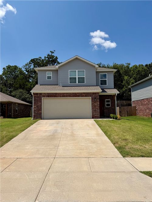 3310 Red Tail Way, Farmington, AR, 72730-4032 | Card Image