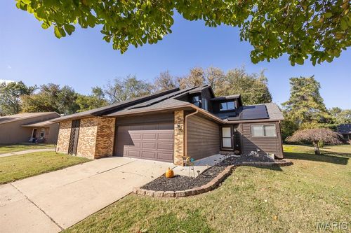 892 Lester Ave, Collinsville, IL, 62234-4144 | Card Image