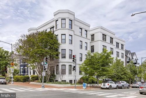 205-520 E St Ne, WASHINGTON, DC, 20002-5247 | Card Image