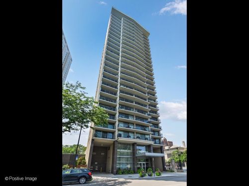 14c-3470 N Lake Shore Drive, Chicago, IL, 60657 | Card Image