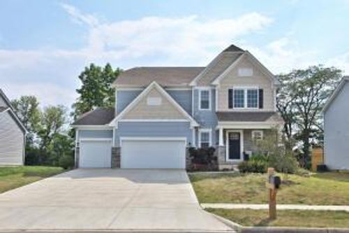 327 Jacob Ln, London, OH, 43140-9366 | Card Image