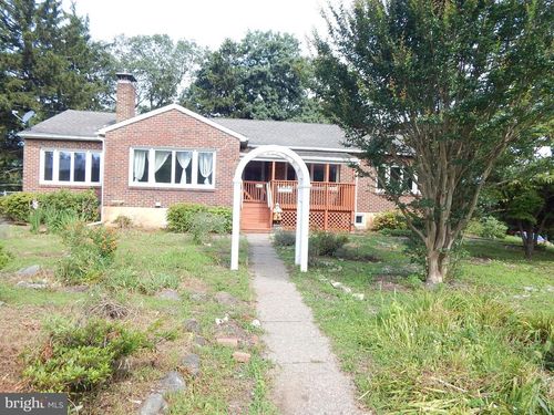 3317 Allen St, EASTON, PA, 18045-5601 | Card Image