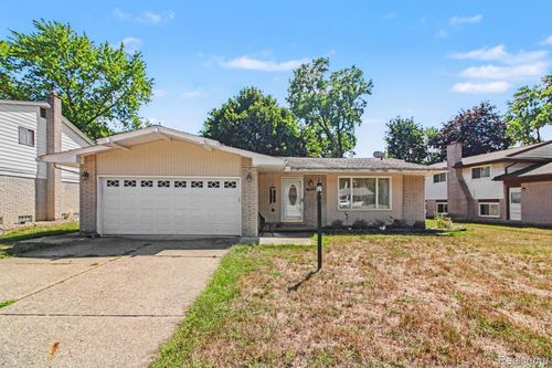 23930 Rockingham Street, Southfield, MI, 48033 | Card Image