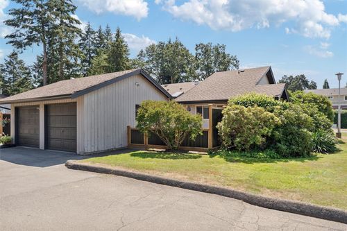 4-1184 Clarke Rd, Brentwood Bay, BC, V8M1K3 | Card Image