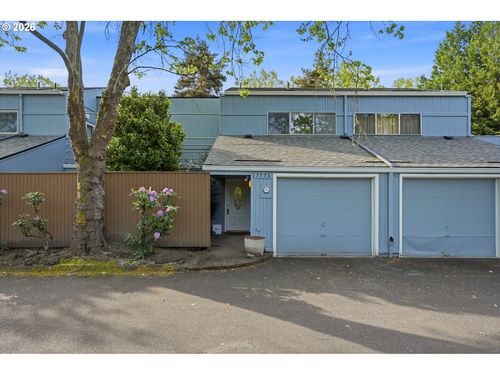17776 Nw Lakeway Ct, Beaverton, OR, 97006-3266 | Card Image