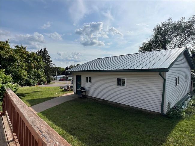 417 8 Th Ave, House other with 5 bedrooms, 2 bathrooms and null parking in SHELL LAKE WI | Image 11