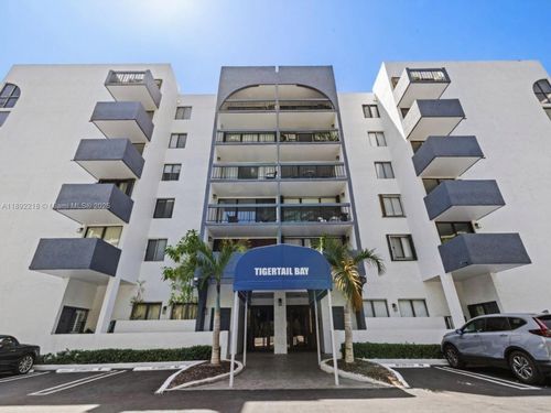 apt-403-2715 Tigertail Ave, Coconut Grove, FL, 33133-5329 | Card Image