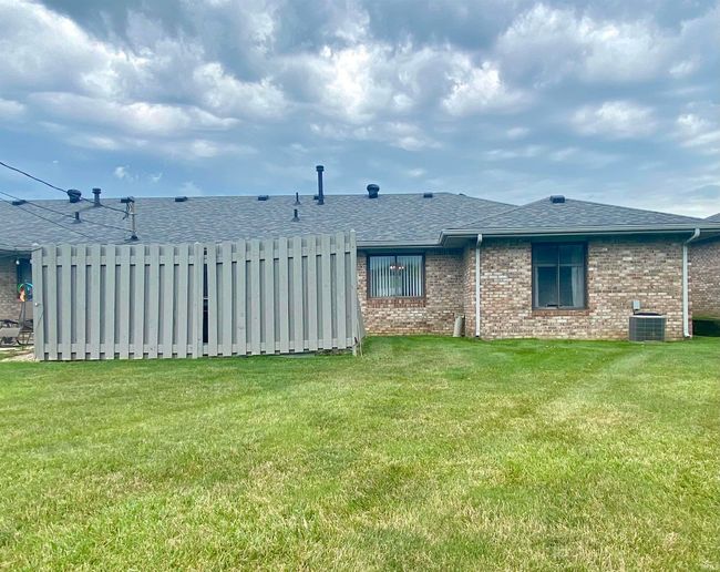 4123 Roundhill Dr, Condo with 2 bedrooms, 1 bathrooms and null parking in Anderson IN | Image 8