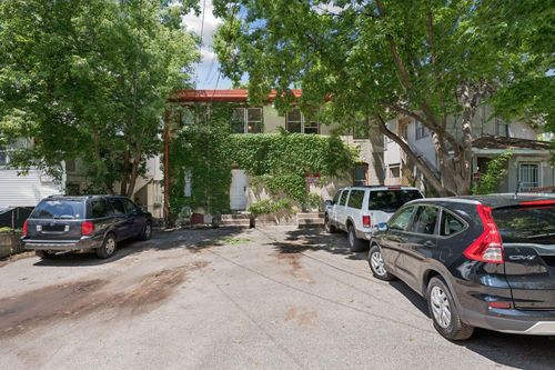 2621 2nd Ave S, Minneapolis, MN, 55408-1781 | Card Image
