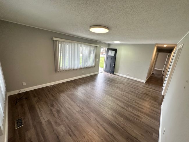 24739 Middlebelt Rd, House other with 3 bedrooms, 3 bathrooms and null parking in Farmington Hills MI | Image 10