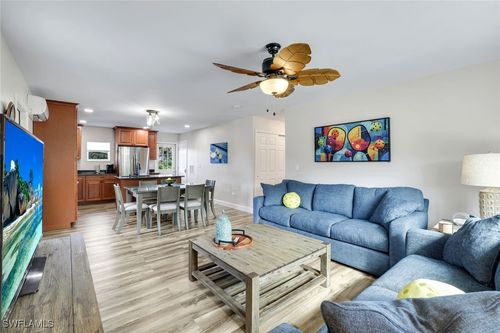 3561 Thomasson Dr, NAPLES, FL, 34112-6649 | Card Image