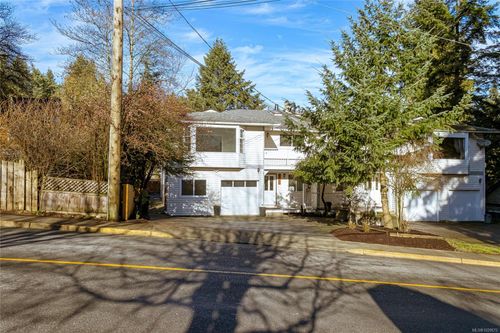 3165 Gibbins Rd, North Cowichan, BC, V9L1G5 | Card Image