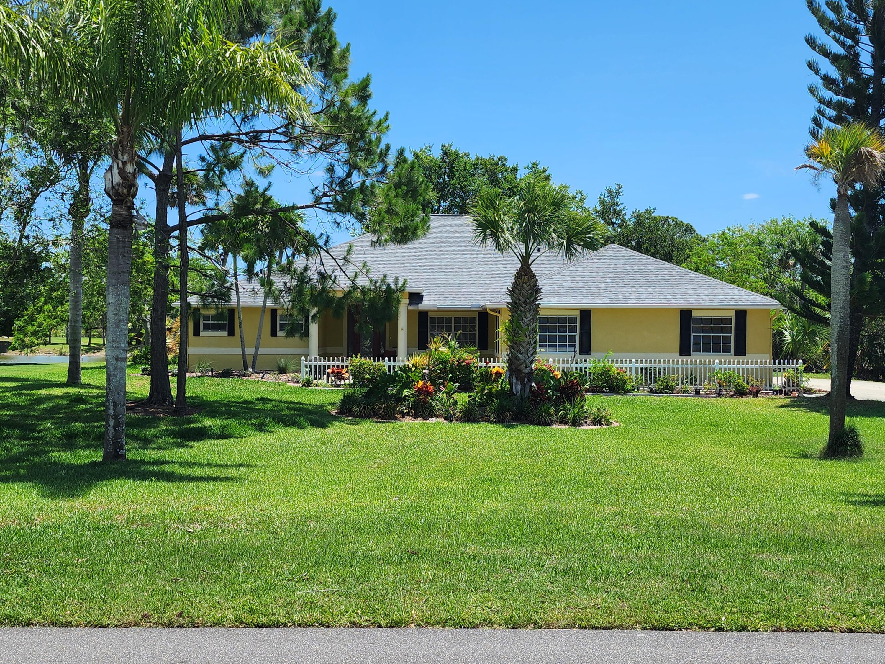 Mallard Lakes Ct, Merritt Island, FL 32953