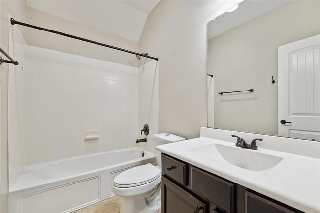 27208 Adrian Hills Ln, House other with 4 bedrooms, 4 bathrooms and 3 parking in Spring TX | Image 26