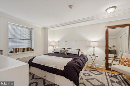 1816-1701 Locust St, PHILADELPHIA, PA, 19103-6343 | Card Image