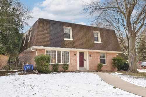 10551 W Keefe Avenue, Wauwatosa, WI, 53222 | Card Image