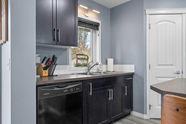 117 Chaparral Valley Gdns Se, Townhouse with 3 bedrooms, 3 bathrooms and 2 parking in Calgary AB | Image 13