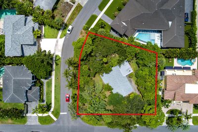 399 Ne 8th Street, House other with 2 bedrooms, 2 bathrooms and null parking in Boca Raton FL | Image 2