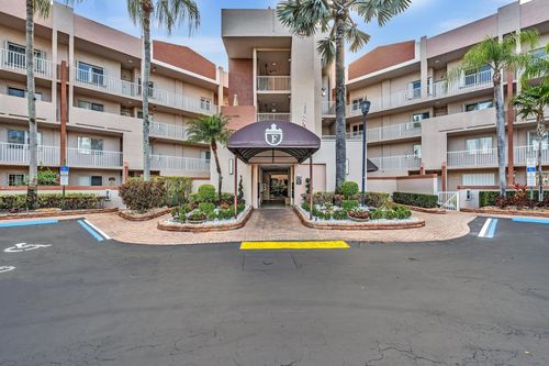 411-7593 Granville Dr, Tamarac, FL, 33321-8734 | Card Image