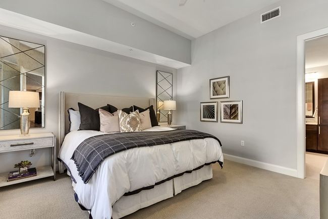 MODEL HOME! | Image 9