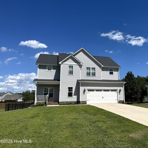 303 S River Ct, Jacksonville, NC, 28540-5830 | Card Image