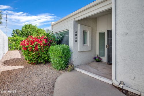 3048 E Cannon Dr, Phoenix, AZ, 85028-3837 | Card Image