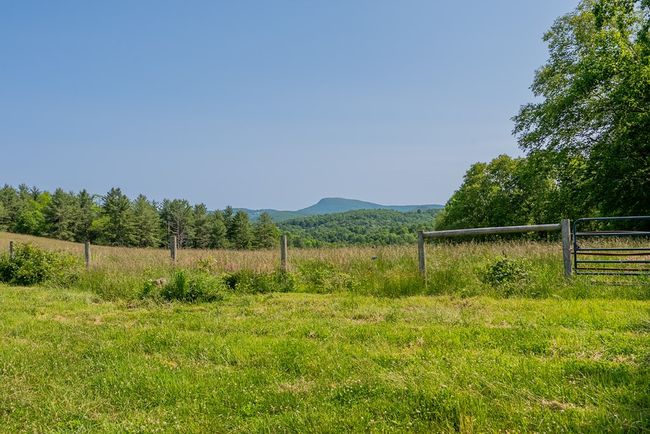 688 Gibson Knob Rd, Home with 0 bedrooms, 0 bathrooms and null parking in Laurel Fork VA | Image 66