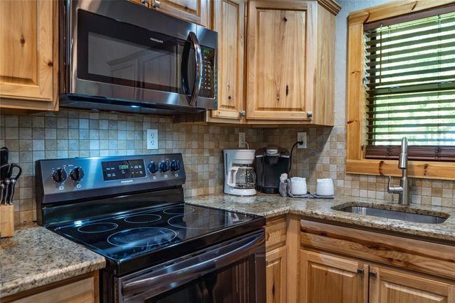 172 Cedar Creek Circle, House other with 4 bedrooms, 3 bathrooms and null parking in Broken Bow OK | Image 7
