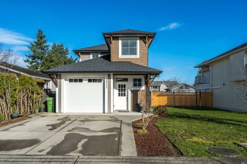 34711 2nd Ave, Abbotsford, BC, V2S8C1 | Card Image