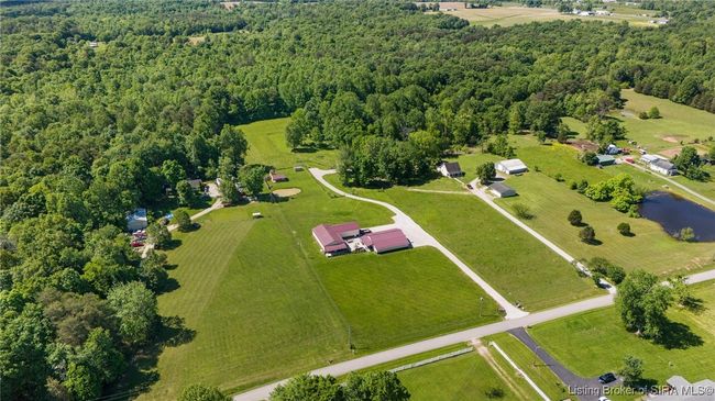 5628 E Polk Rd, Home with 3 bedrooms, 3 bathrooms and null parking in Lexington IN | Image 10