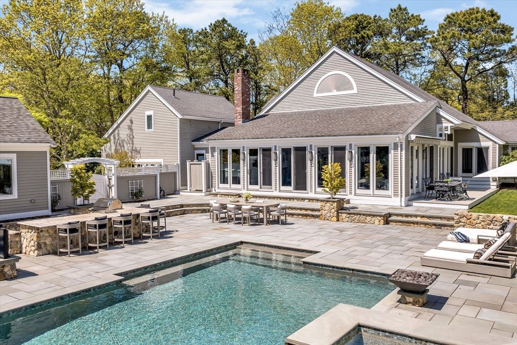 The Hts, Mashpee, MA 02649