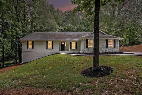 610 Pine Grove Rd, Roswell, GA, 30075-3304 | Card Image