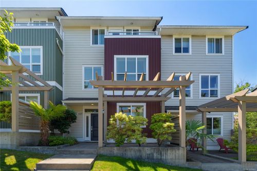 2-6115 Glacier Way, Nanaimo, BC, V9T0H8 | Card Image