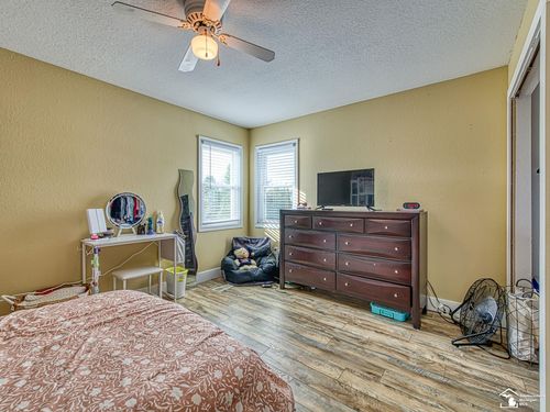 7305 Cinden Rd, Temperance, MI, 48182-1298 | Card Image