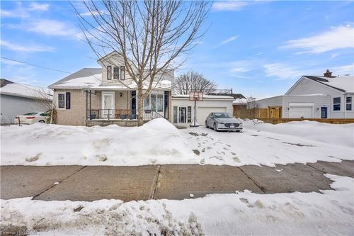 21 Hardy Ave, Tillsonburg, ON, N4G3W9 | Card Image