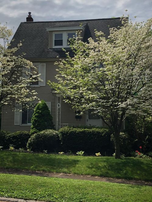 370 Cypress Ave, Akron, OH, 44301-2120 | Card Image