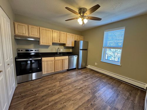 c-4 Albemarle Ct, Boston, MA, 02115-4968 | Card Image