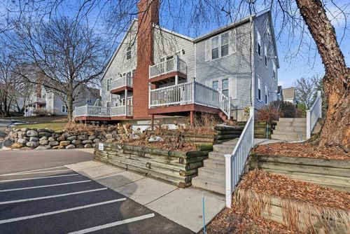 unit-8-802 Kottke Dr, Madison, WI, 53719-2732 | Card Image