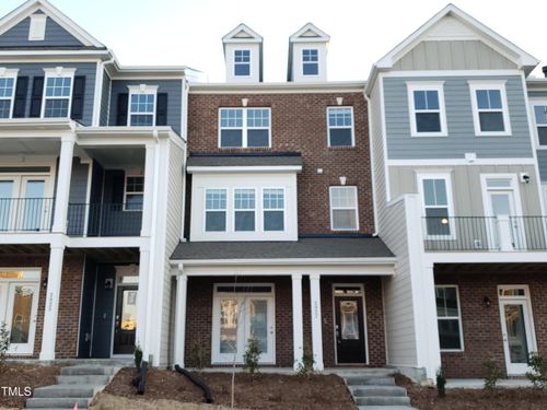 2907 Great Lawn Rd, Apex, NC, 27502-7065 | Card Image