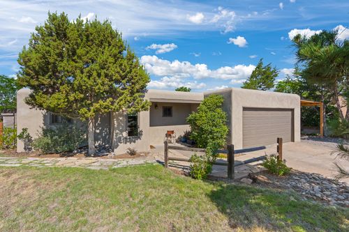 2396 Cielo Vista Ct, Santa Fe, NM, 87507-4828 | Card Image