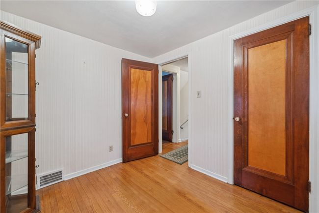 BEDROOM 8X9 | Image 18