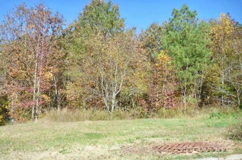 83-1074 Mackey Ct, Gastonia, NC, 28056-7954 | Card Image
