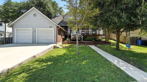 642 Summerwood Dr, New Braunfels, TX, 78130-3625 | Card Image