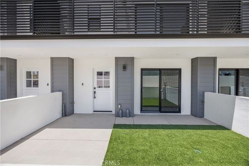 d-1715 W 149th St, Gardena, CA, 90247-2812 | Card Image