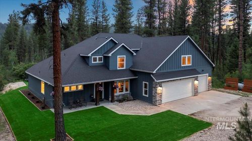 11 Cresent Cir, Idaho City, ID, 83631 | Card Image