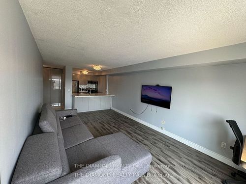 1701-1 Hickory Tree Rd, York, ON, M9N3W4 | Card Image