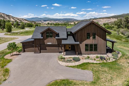 687 Hunters View Ln, Eagle, CO, 81631 | Card Image